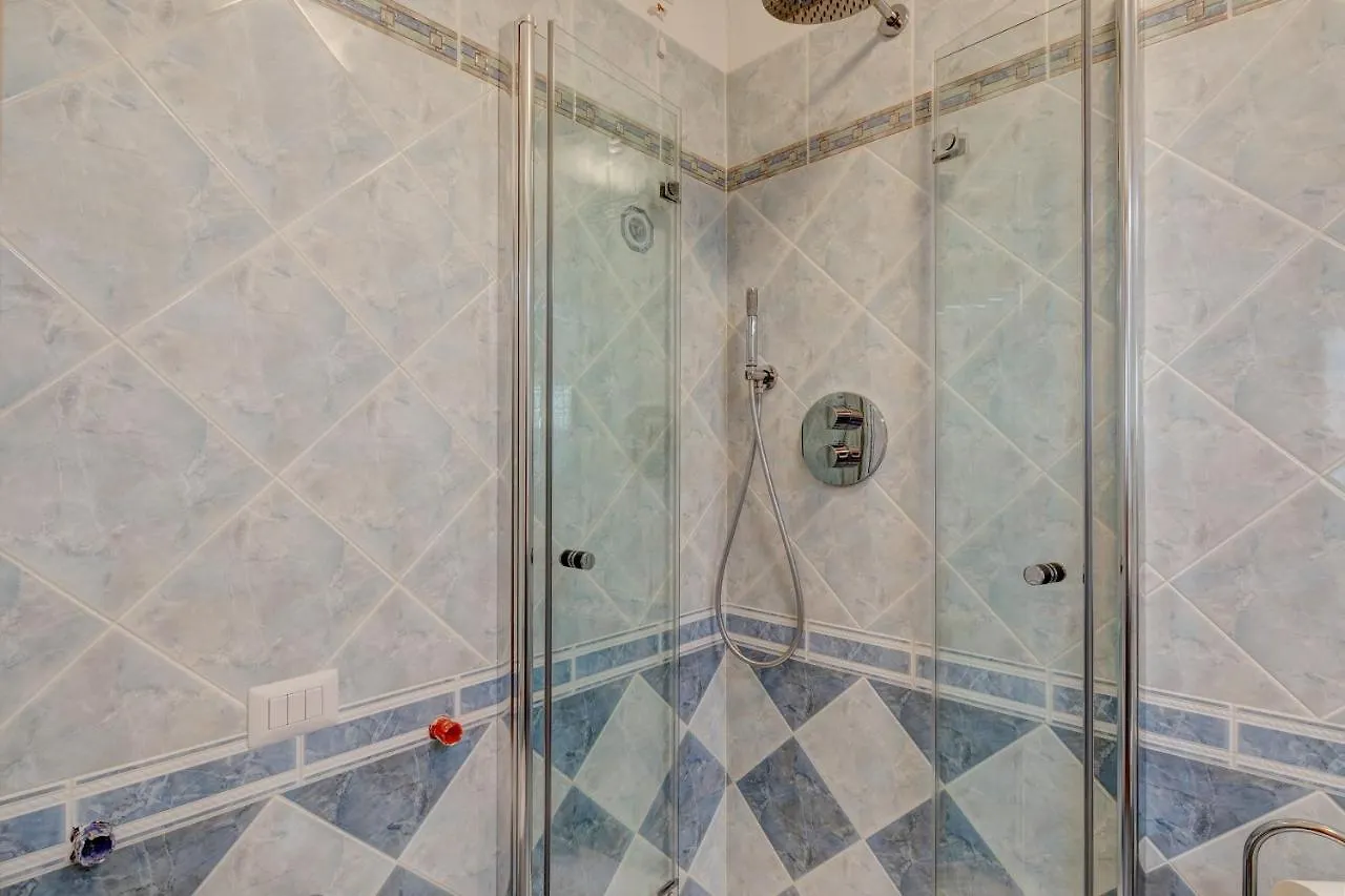 Chalet Meridiana Appartamento 6 Livigno Italy