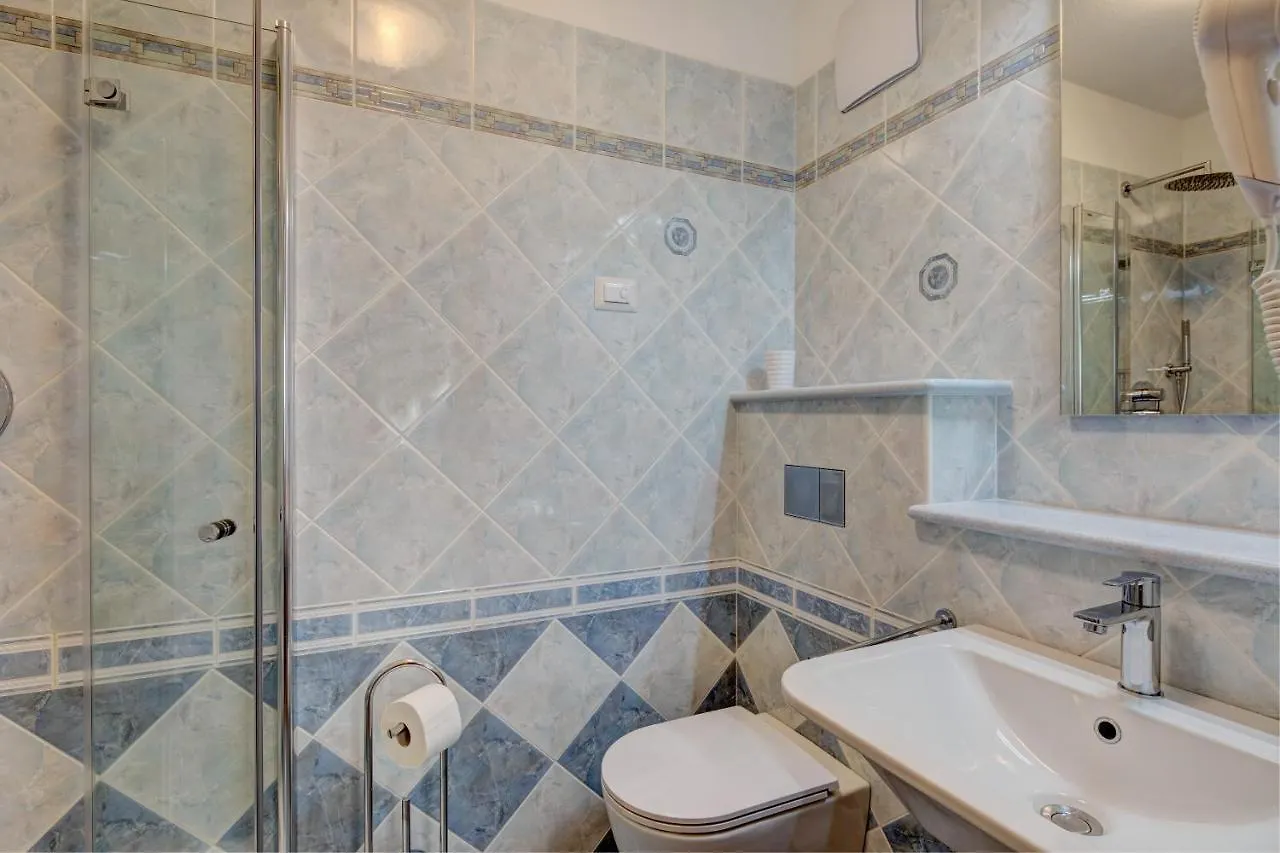 Apartment Chalet Meridiana Appartamento 6 Livigno Italy
